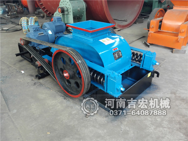 雙齒輥破碎機(jī)的細(xì)節(jié)維護(hù)需要幾步？
