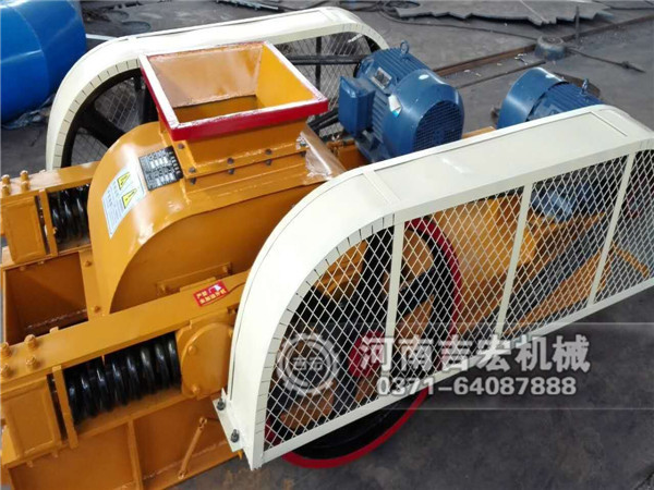 巖石破碎機代替“滴水穿石”閃亮登場！