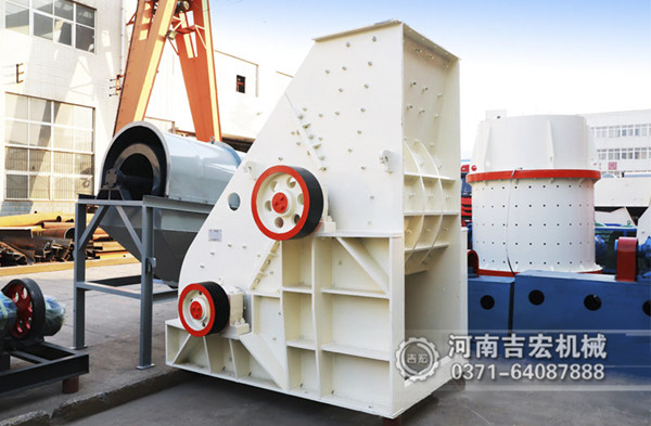 磚廠雙轉(zhuǎn)子錘式破碎機(jī)工作原理及優(yōu)勢是什么,哪個(gè)廠家好？