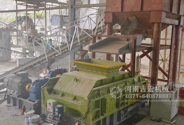 對輥制砂機 vs 錘破 vs 沖擊破,碎沙制砂誰更強？實測對比！